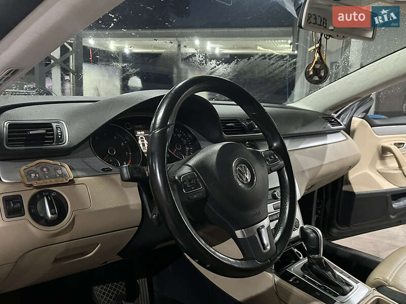 Фото Volkswagen CC / Passat CC з оголошення AUTO.RIA