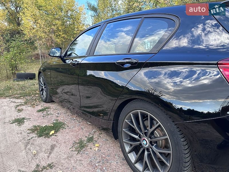 Фото BMW 1 Series з оголошення AUTO.RIA