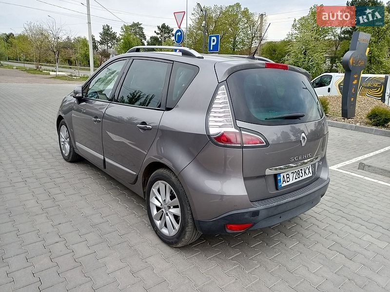 Фото Renault Scenic з оголошення AUTO.RIA