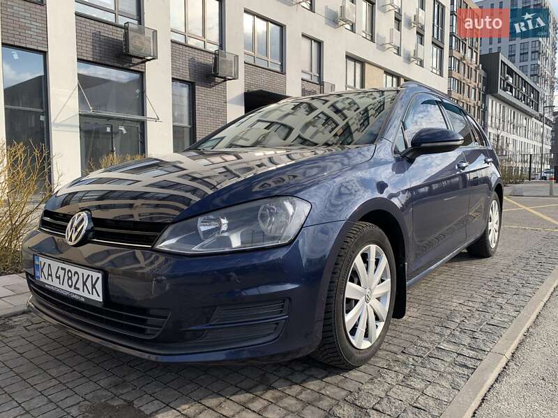 Фото Volkswagen Golf з оголошення AUTO.RIA