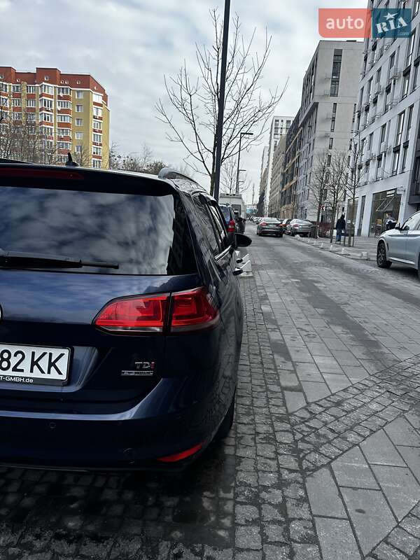 Фото Volkswagen Golf з оголошення AUTO.RIA