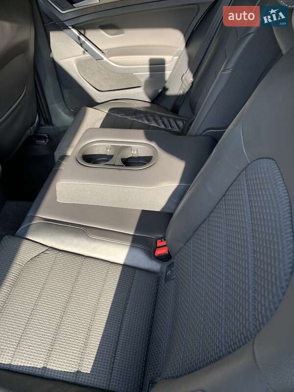Фото Volkswagen Golf з оголошення AUTO.RIA