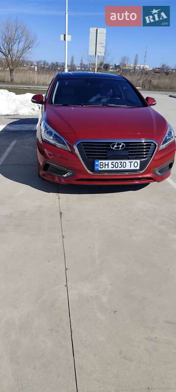 Фото Hyundai Sonata з оголошення AUTO.RIA