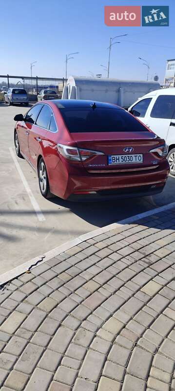 Фото Hyundai Sonata з оголошення AUTO.RIA