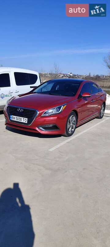 Фото Hyundai Sonata з оголошення AUTO.RIA