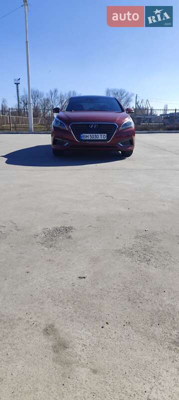 Фото Hyundai Sonata з оголошення AUTO.RIA