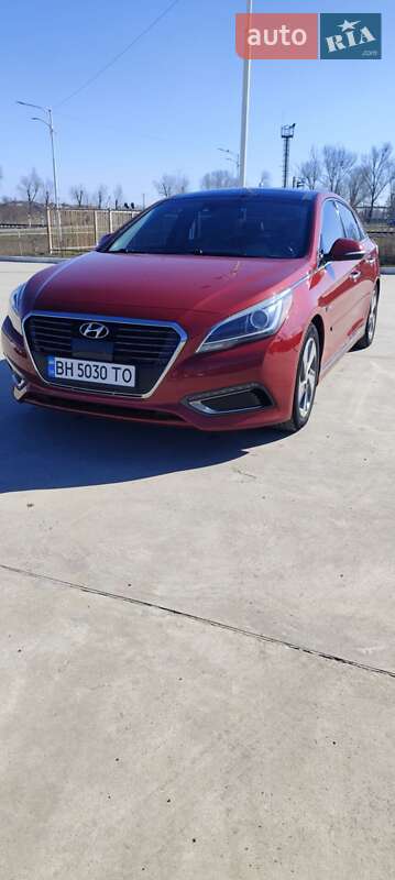 Фото Hyundai Sonata з оголошення AUTO.RIA