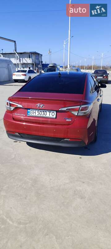 Фото Hyundai Sonata з оголошення AUTO.RIA