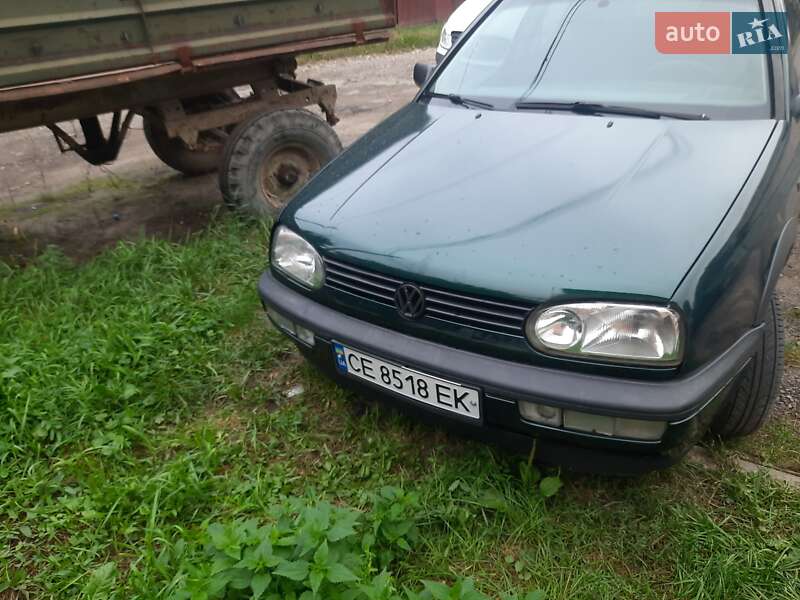 Фото Volkswagen Golf з оголошення AUTO.RIA