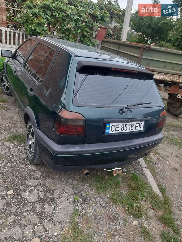 Фото Volkswagen Golf з оголошення AUTO.RIA