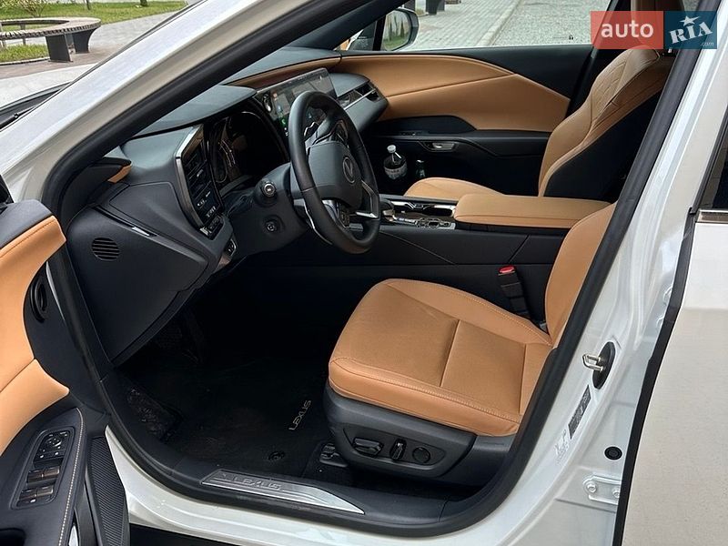 Фото Lexus RX з оголошення AUTO.RIA