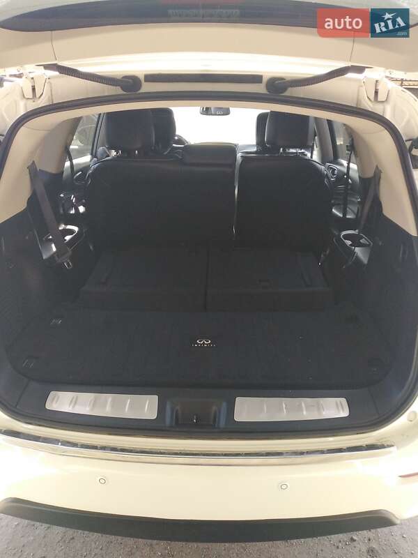 Фото Infiniti QX60 з оголошення AUTO.RIA