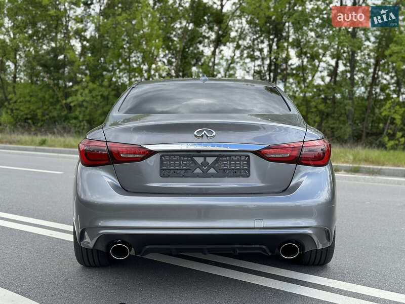 Фото Infiniti Q50 з оголошення AUTO.RIA