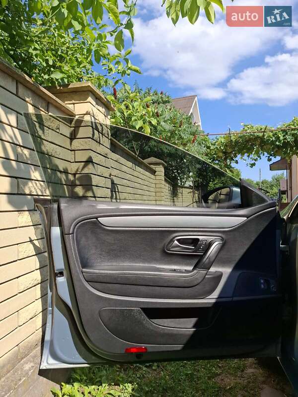 Фото Volkswagen CC / Passat CC з оголошення AUTO.RIA