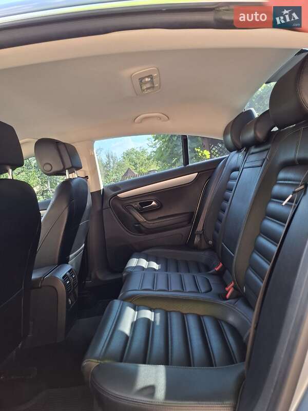 Фото Volkswagen CC / Passat CC з оголошення AUTO.RIA