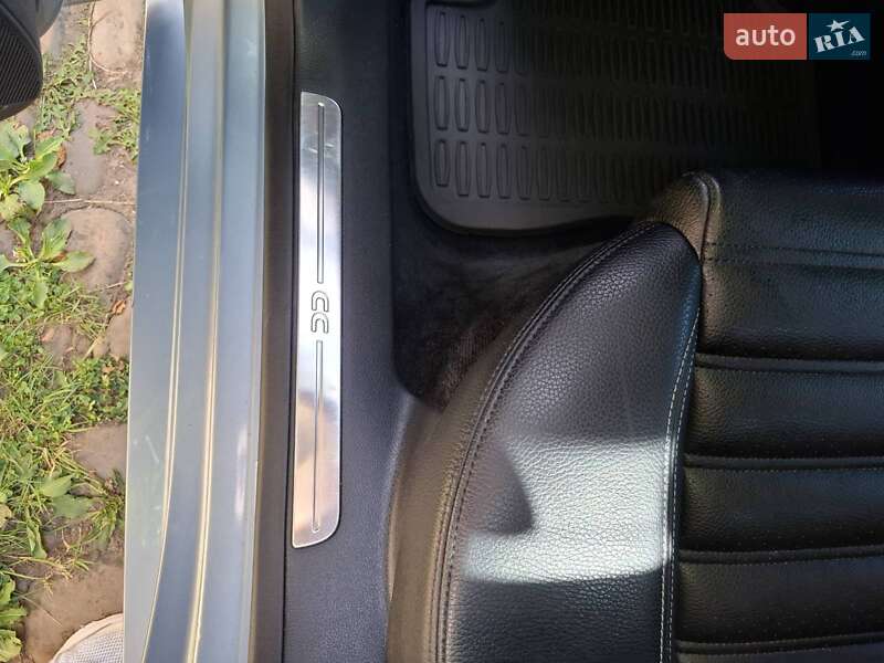 Фото Volkswagen CC / Passat CC з оголошення AUTO.RIA
