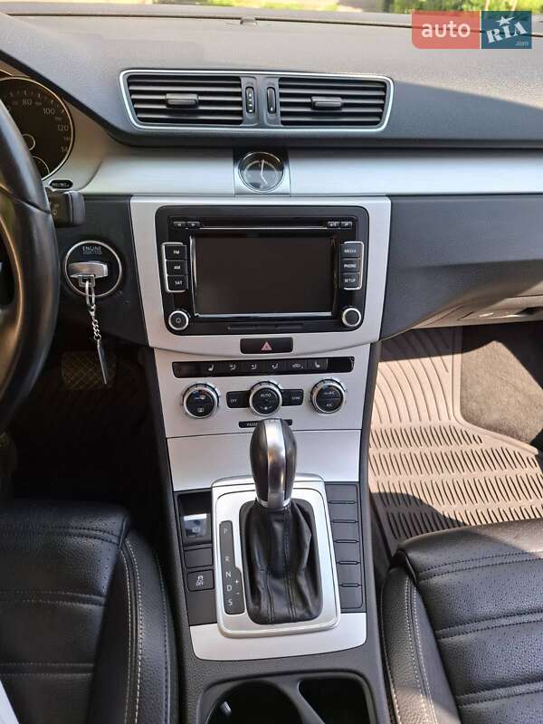 Фото Volkswagen CC / Passat CC з оголошення AUTO.RIA