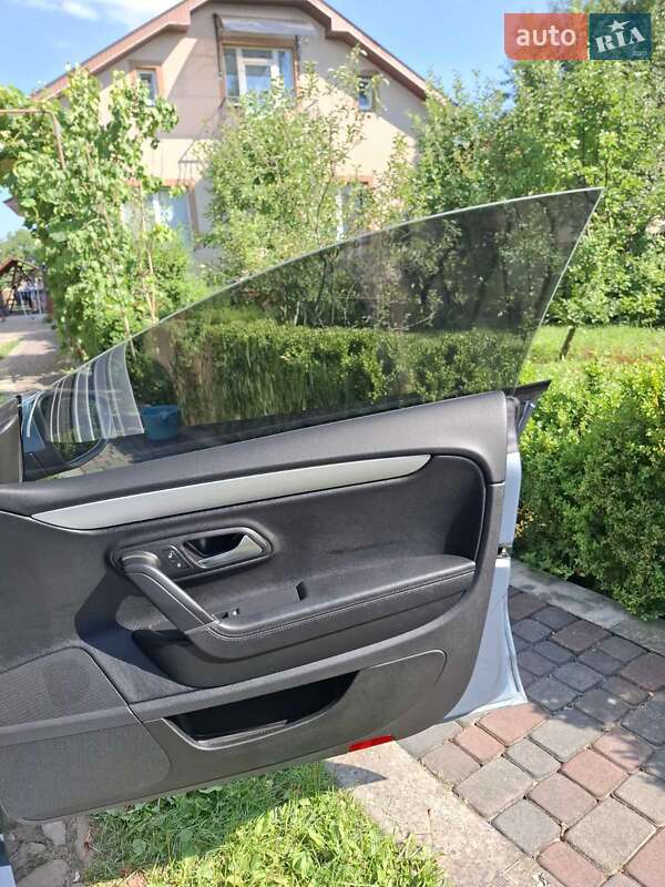 Фото Volkswagen CC / Passat CC з оголошення AUTO.RIA