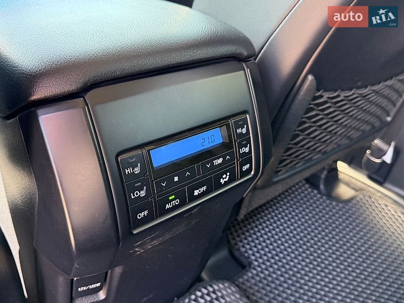 Фото Toyota Land Cruiser Prado з оголошення AUTO.RIA