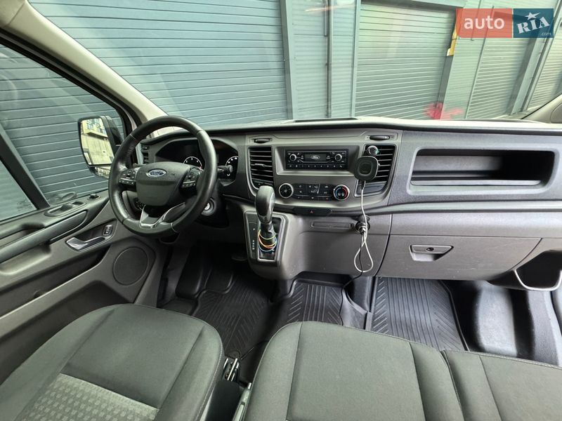 Фото Ford Transit Custom з оголошення AUTO.RIA