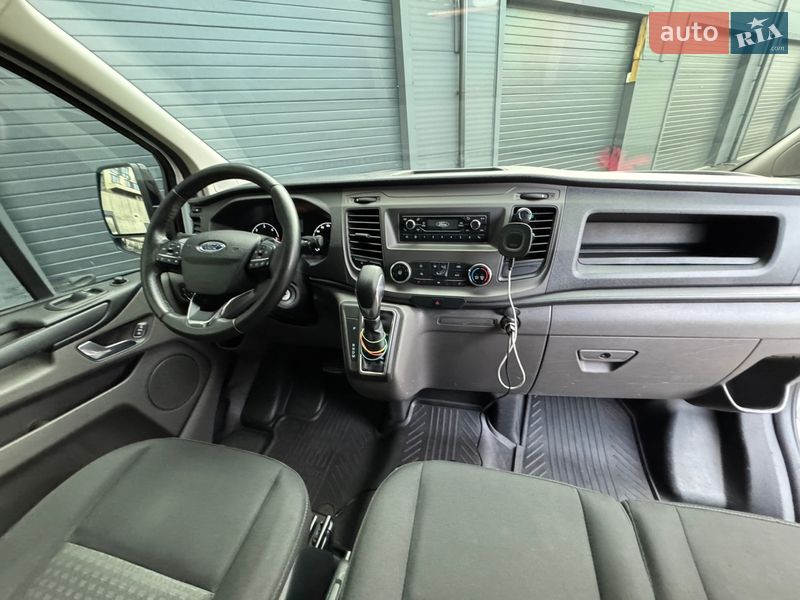 Фото Ford Transit Custom з оголошення AUTO.RIA