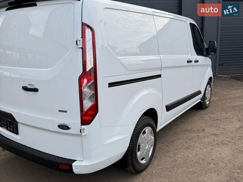 Фото Ford Transit Custom з оголошення AUTO.RIA