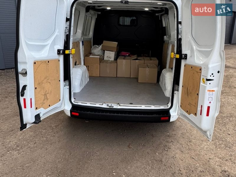 Фото Ford Transit Custom з оголошення AUTO.RIA