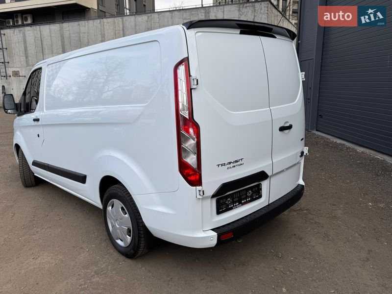 Фото Ford Transit Custom з оголошення AUTO.RIA