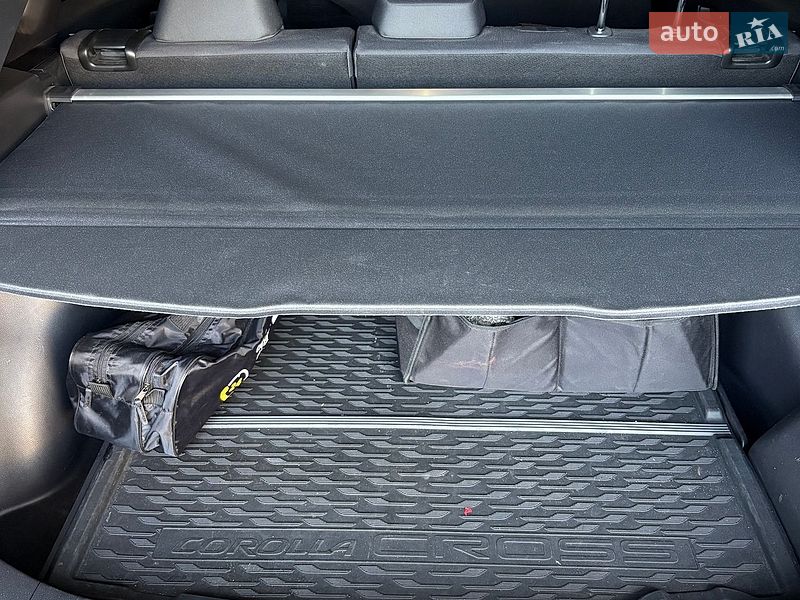 Фото Toyota Corolla Cross з оголошення AUTO.RIA
