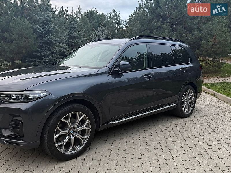 Фото BMW X7 з оголошення AUTO.RIA