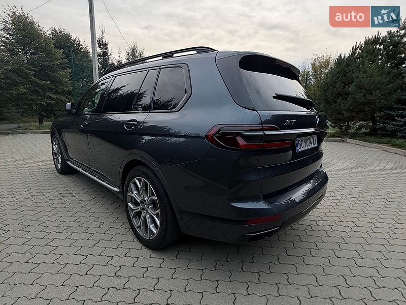 Фото BMW X7 з оголошення AUTO.RIA