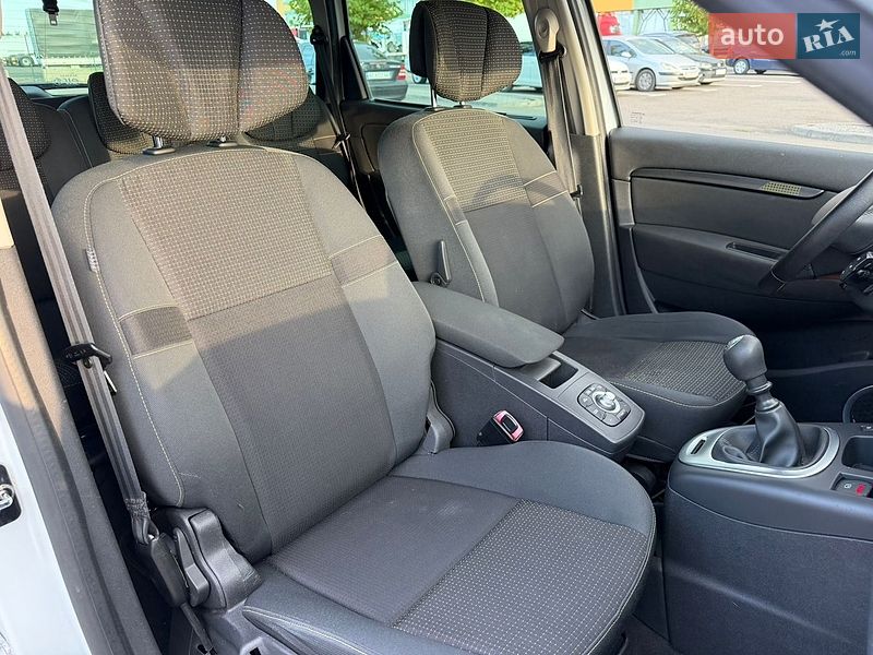 Фото Renault Grand Scenic з оголошення AUTO.RIA