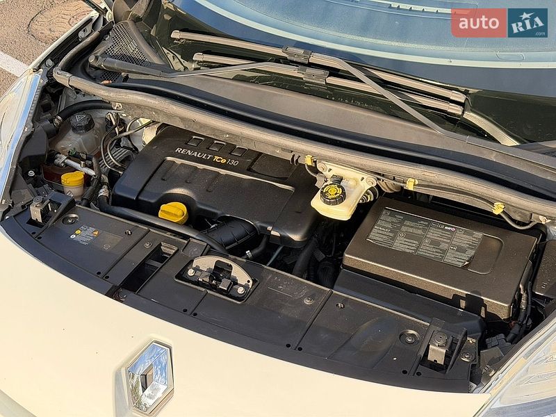 Фото Renault Grand Scenic з оголошення AUTO.RIA