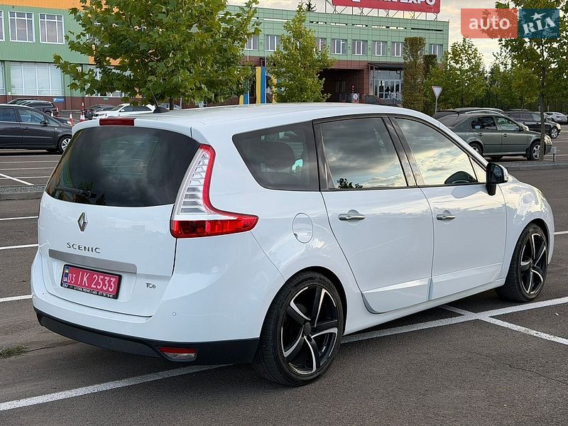 Фото Renault Grand Scenic з оголошення AUTO.RIA