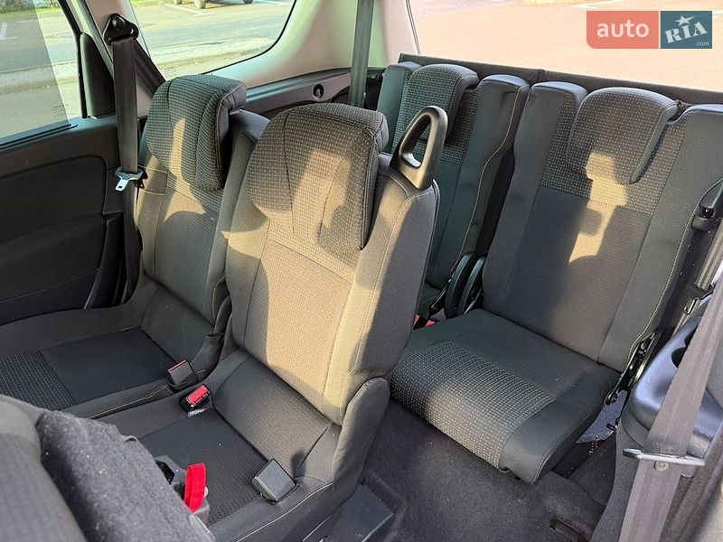 Фото Renault Grand Scenic з оголошення AUTO.RIA
