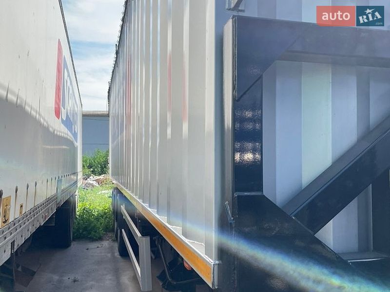 Фото Fruehauf Netam з оголошення AUTO.RIA
