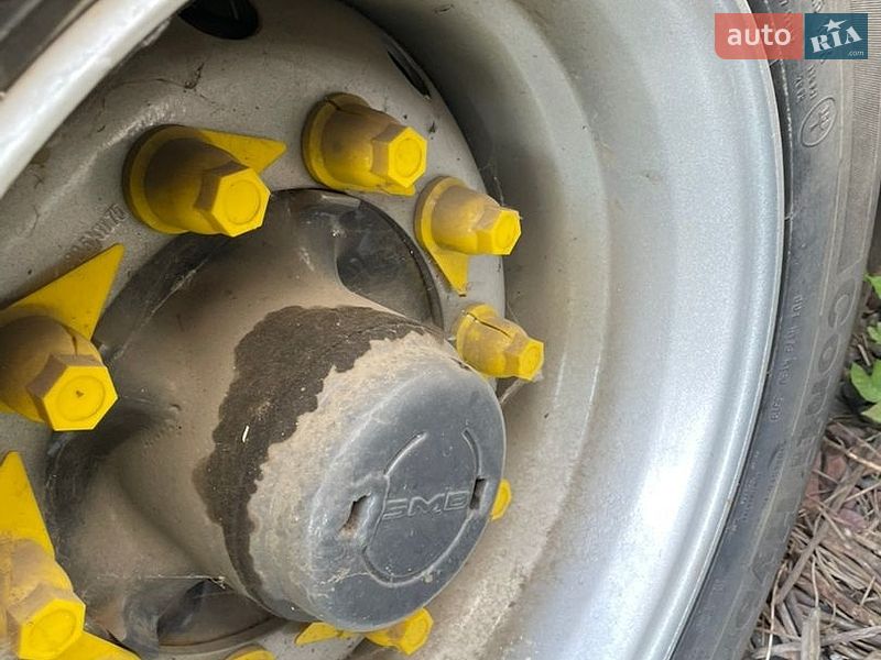 Фото Fruehauf Netam з оголошення AUTO.RIA