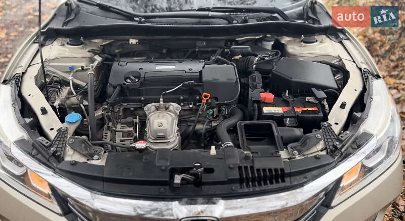 Фото Honda Accord з оголошення AUTO.RIA