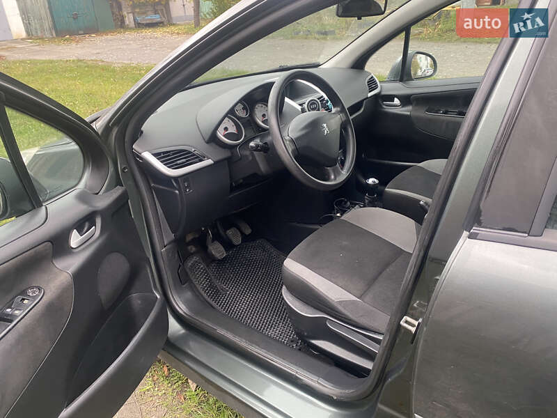 Фото Peugeot 207 з оголошення AUTO.RIA