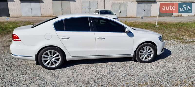 Фото Volkswagen Passat з оголошення AUTO.RIA