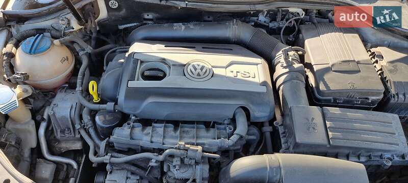 Фото Volkswagen Passat з оголошення AUTO.RIA