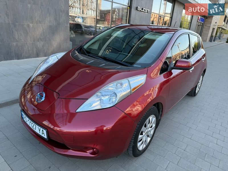 Фото Nissan Leaf з оголошення AUTO.RIA