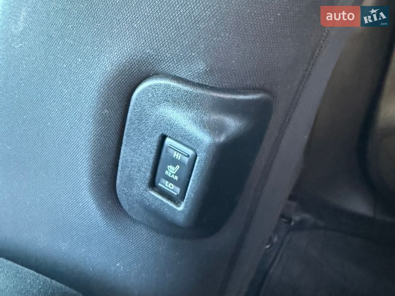 Фото Nissan Leaf з оголошення AUTO.RIA