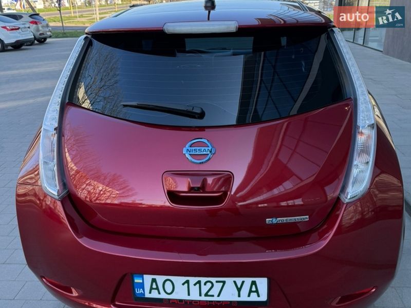 Фото Nissan Leaf з оголошення AUTO.RIA