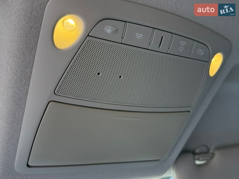 Фото Nissan Leaf з оголошення AUTO.RIA