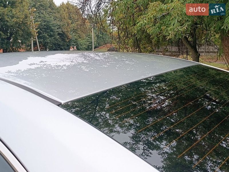 Фото Toyota Avensis з оголошення AUTO.RIA