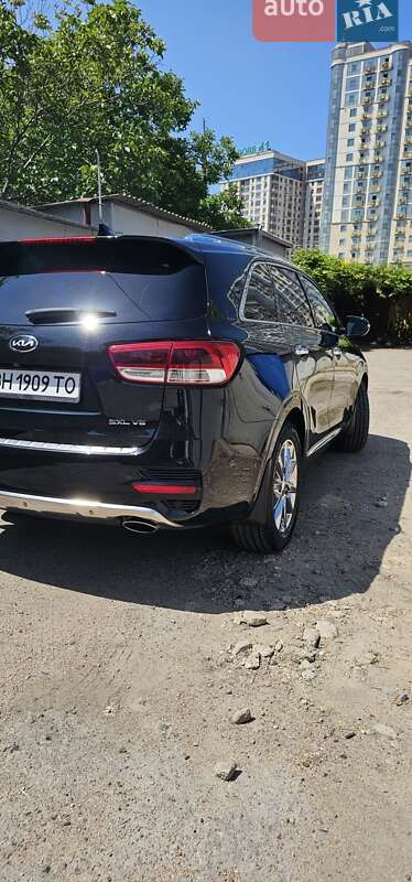 Фото Kia Sorento з оголошення AUTO.RIA