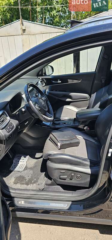 Фото Kia Sorento з оголошення AUTO.RIA