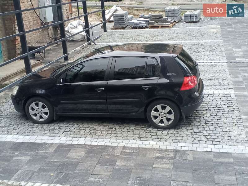 Фото Volkswagen Golf з оголошення AUTO.RIA