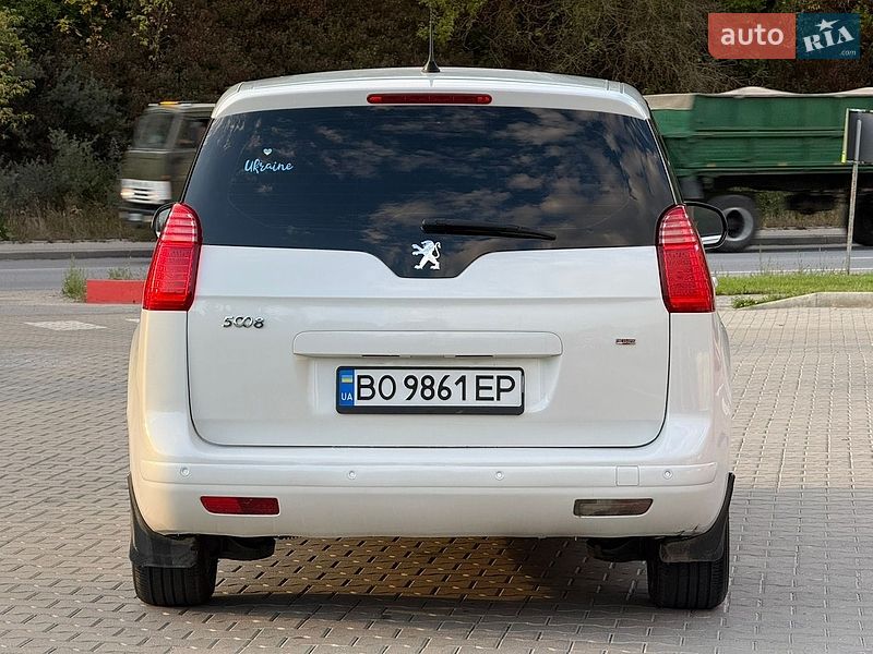 Фото Peugeot 5008 з оголошення AUTO.RIA